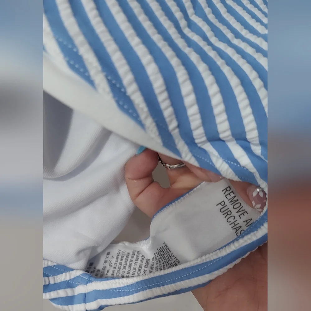 A & AF Blue and White Striped Swimsuit Size Medium - Picture 4 of 8